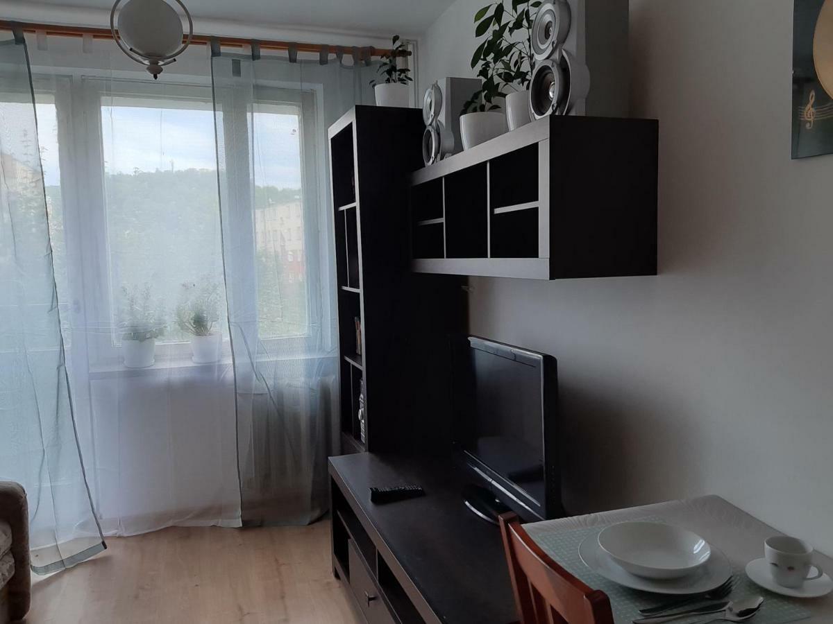 Apartament Beksa Lägenhet Sanok Exteriör bild
