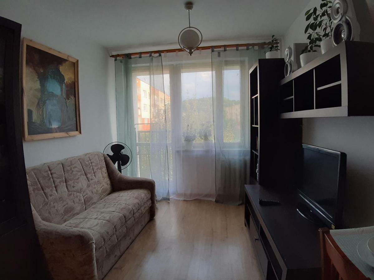Apartament Beksa Lägenhet Sanok Exteriör bild