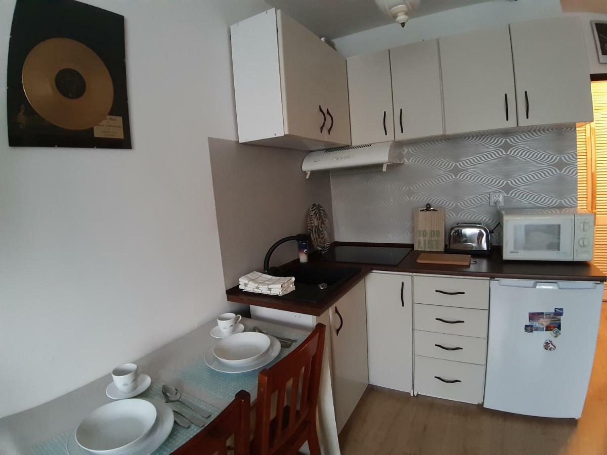 Apartament Beksa Lägenhet Sanok Exteriör bild